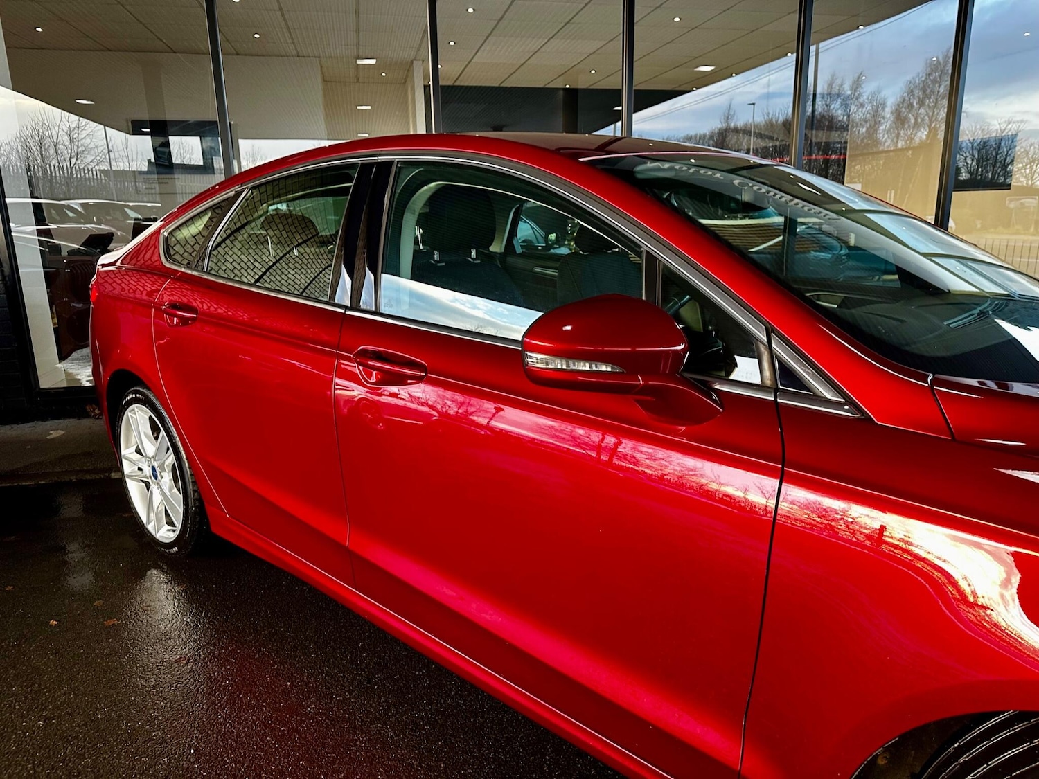 Used Ford Mondeo 2015 for sale - 77029202: Photo 22