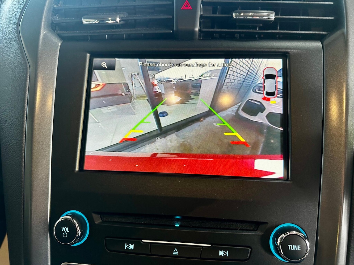 Used Ford Mondeo 2015 for sale - 77029202: Photo 34