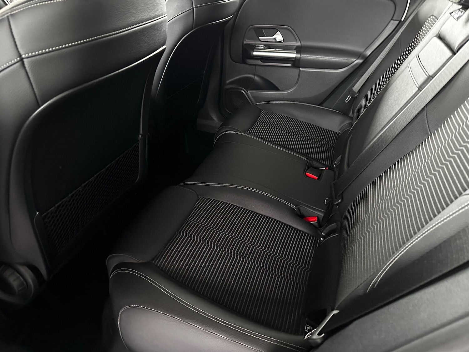 Used Mercedes-Benz B Class 2019 for sale - 76925979: Photo 32