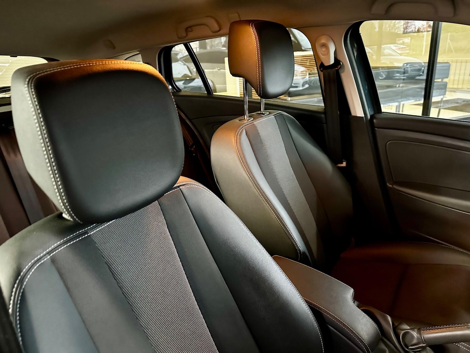 Used Renault Megane 2015 for sale - 76485987: Photo 32