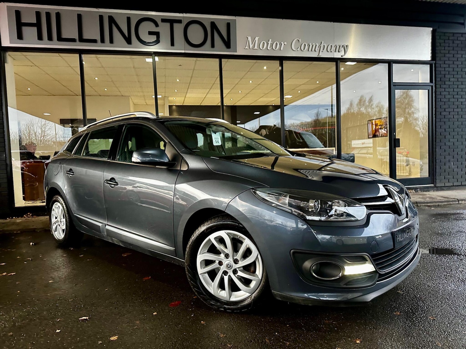 Used Renault Megane 2015 for sale - 76485987: Photo 4