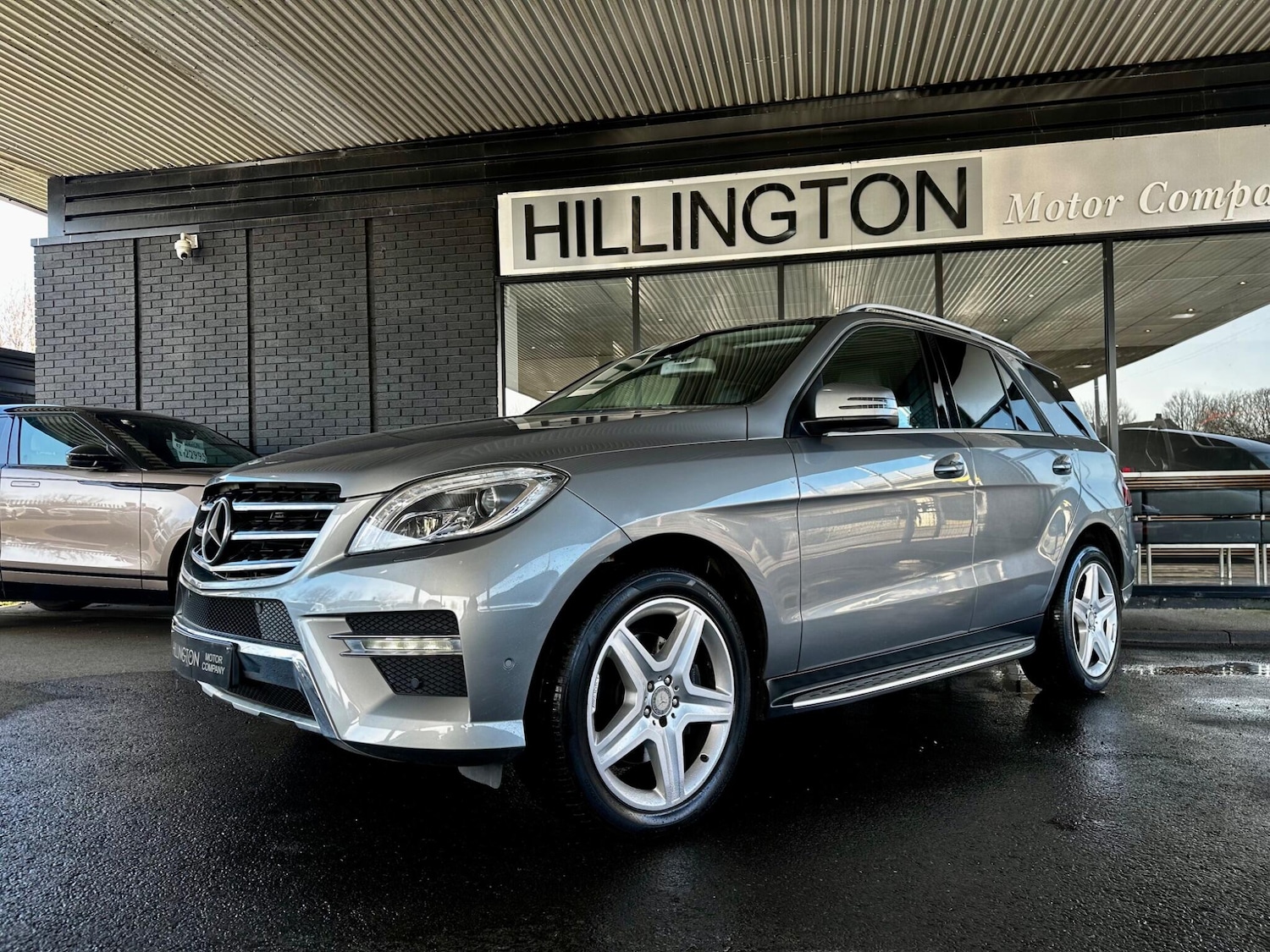 Used Mercedes-Benz M Class 2015 for sale - 77455728: Photo 2