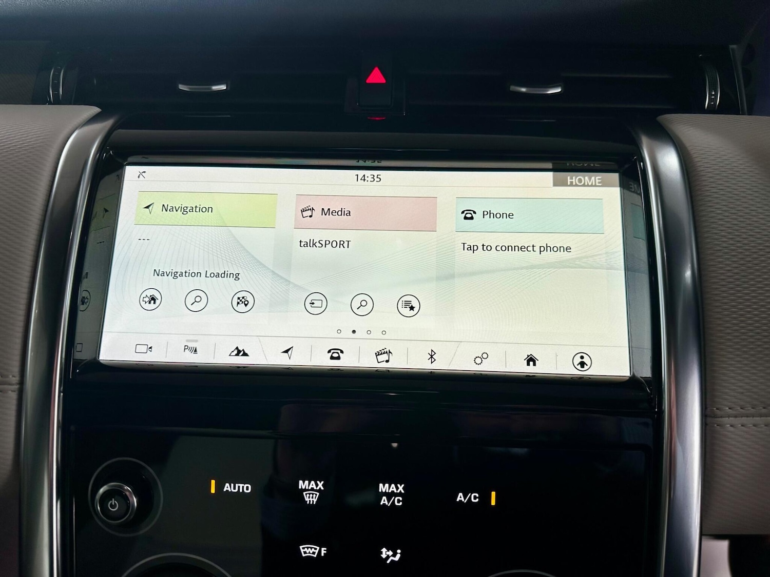 Used Land Rover Discovery Sport 2019 for sale - 76360416: Photo 16
