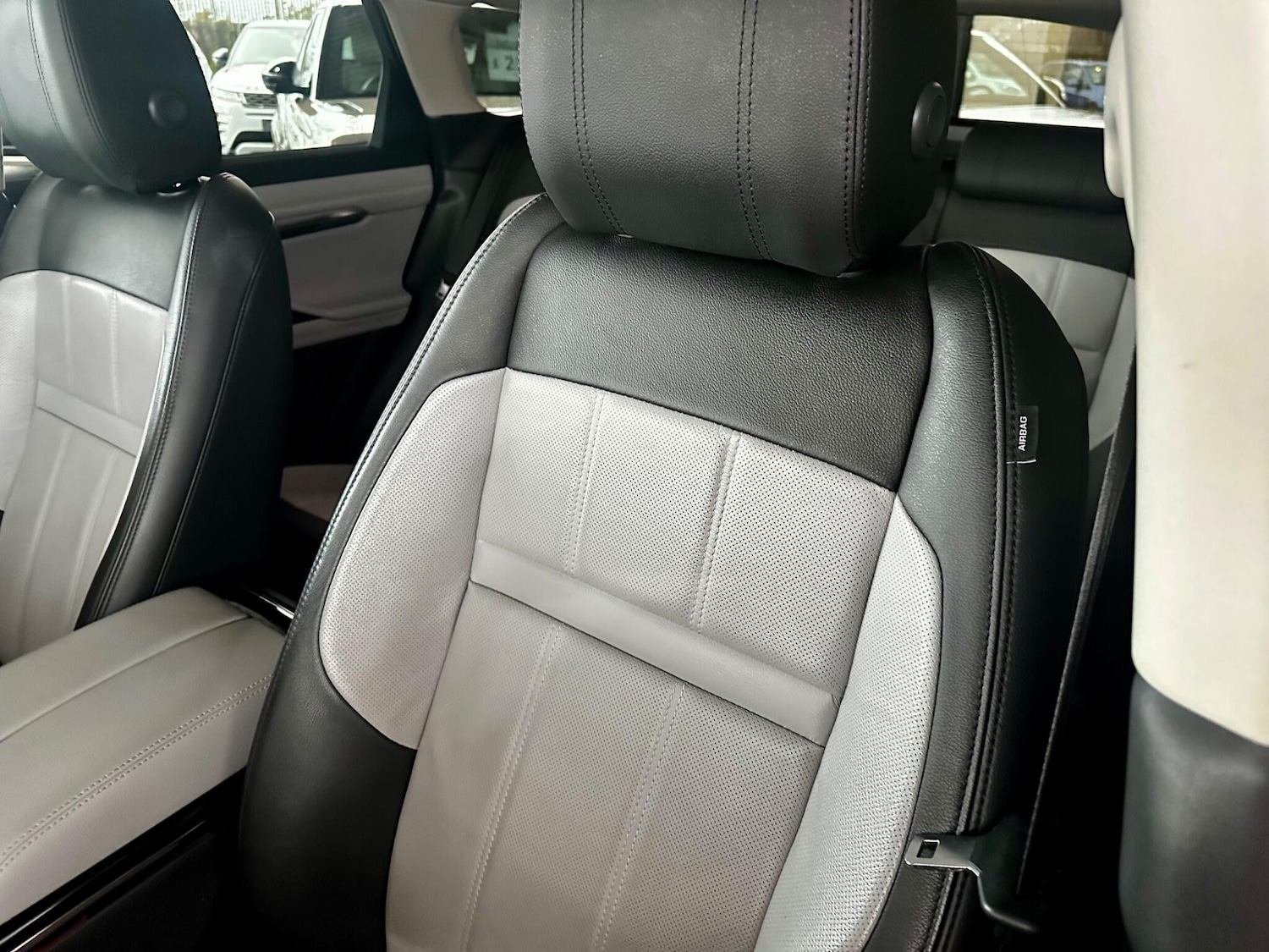 Used Land Rover Range Rover Evoque 2019 for sale - 77646709: Photo 42