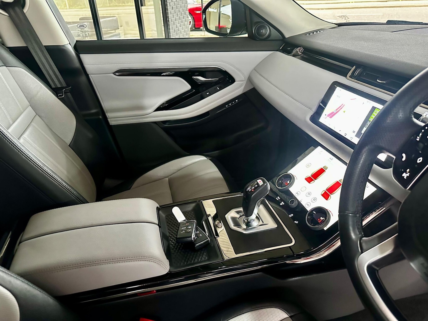 Used Land Rover Range Rover Evoque 2019 for sale - 77646709: Photo 53