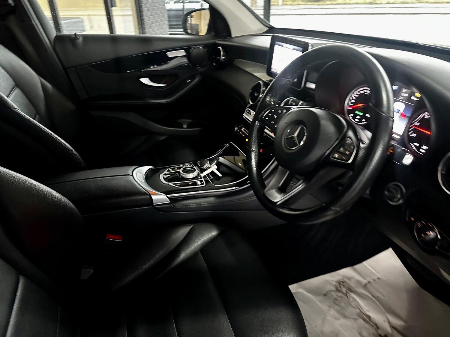 Used Mercedes-Benz GLC 2018 for sale - 77549367: Photo 43