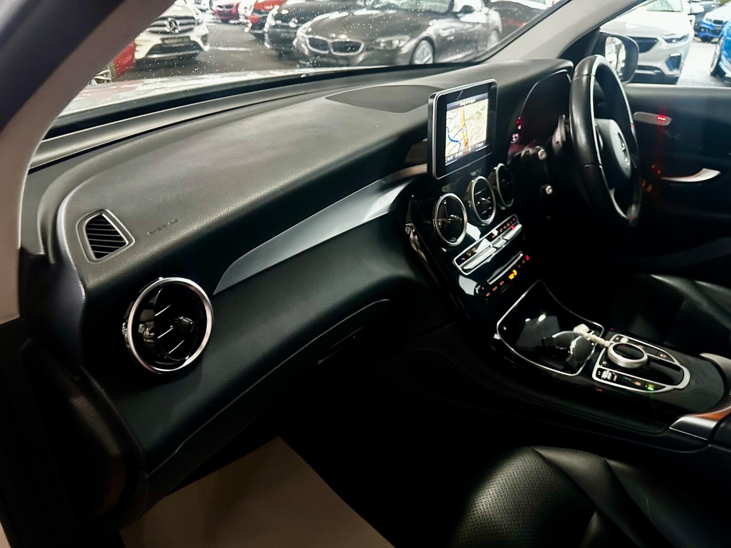 Used Mercedes-Benz GLC 2018 for sale - 77549367: Photo 46