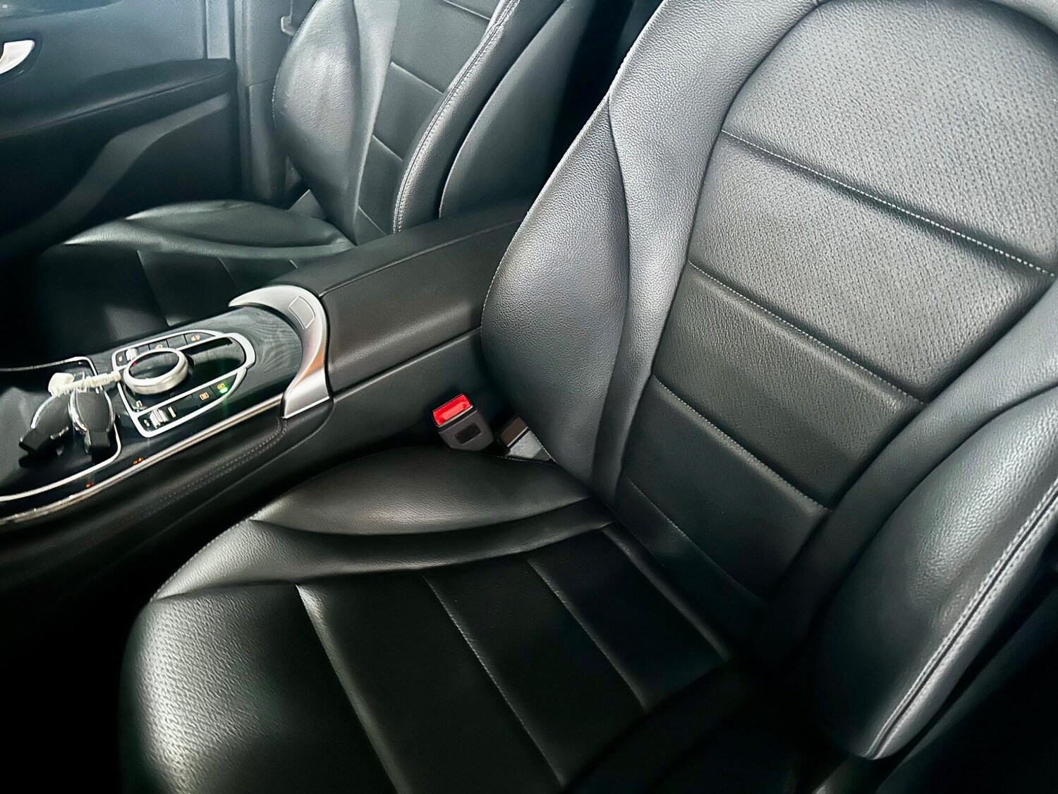 Used Mercedes-Benz GLC 2018 for sale - 77549367: Photo 49