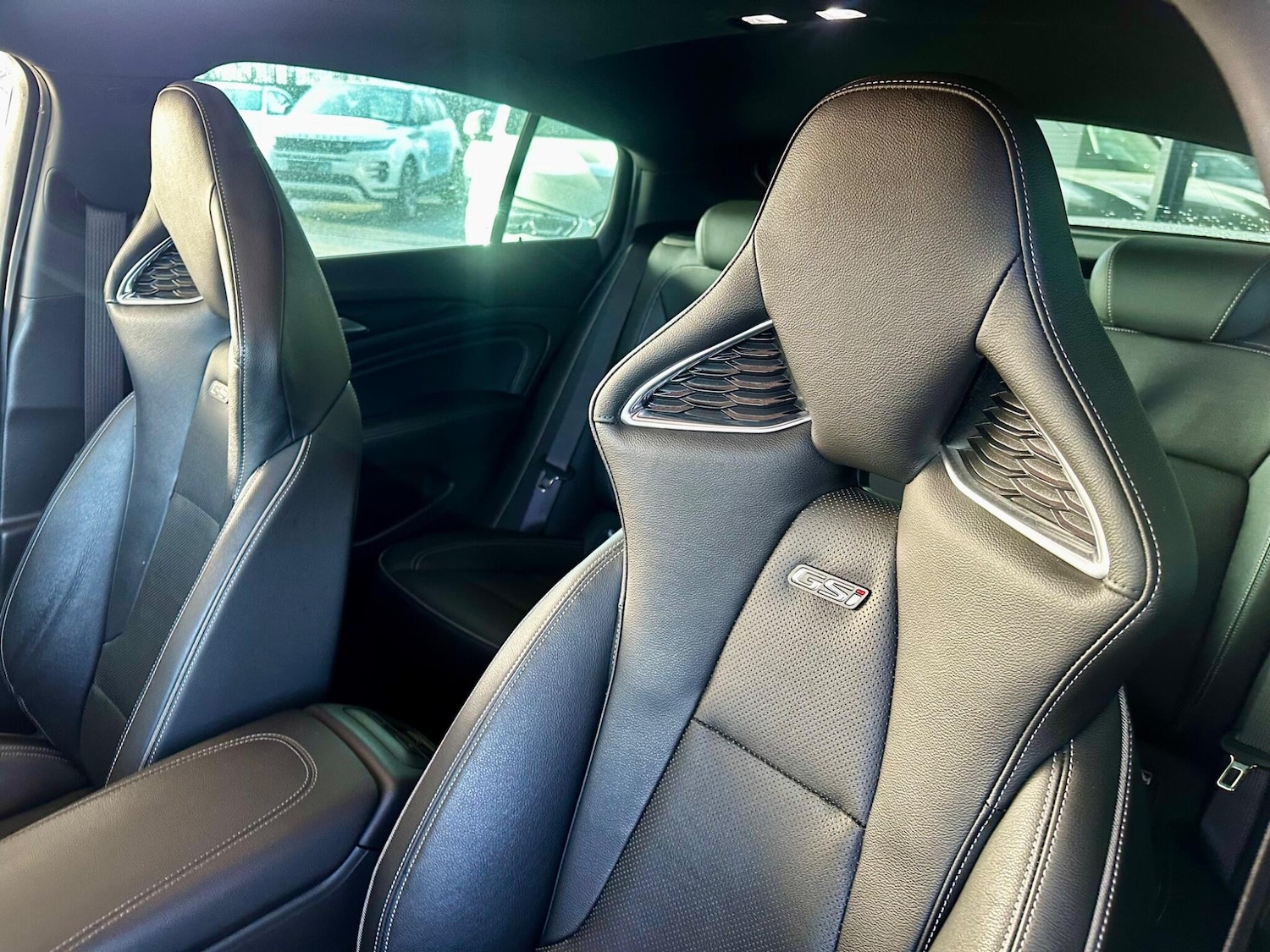 Used Vauxhall Insignia 2019 for sale - 77376031: Photo 16