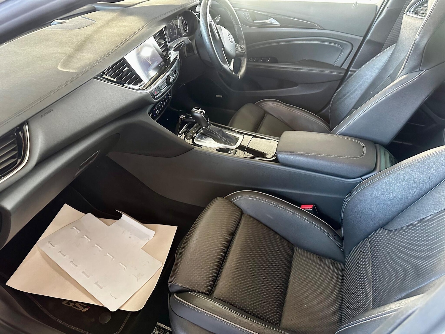 Used Vauxhall Insignia 2019 for sale - 77376031: Photo 17