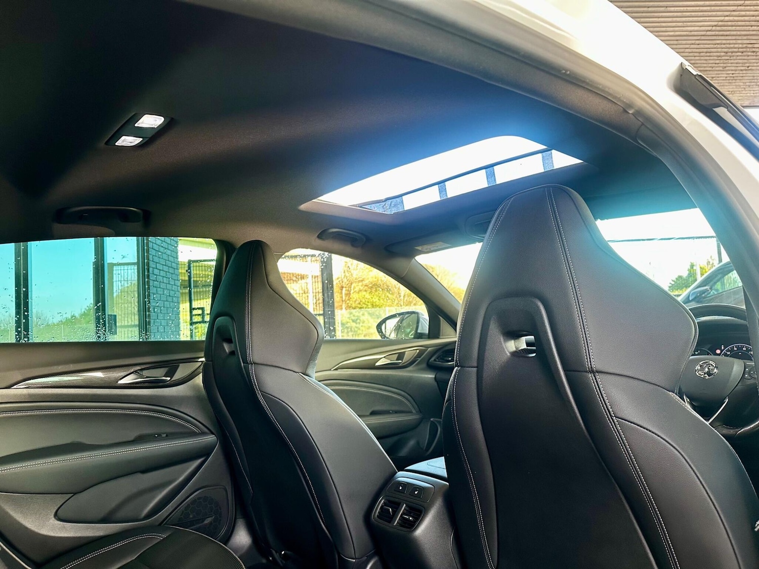 Used Vauxhall Insignia 2019 for sale - 77376031: Photo 20