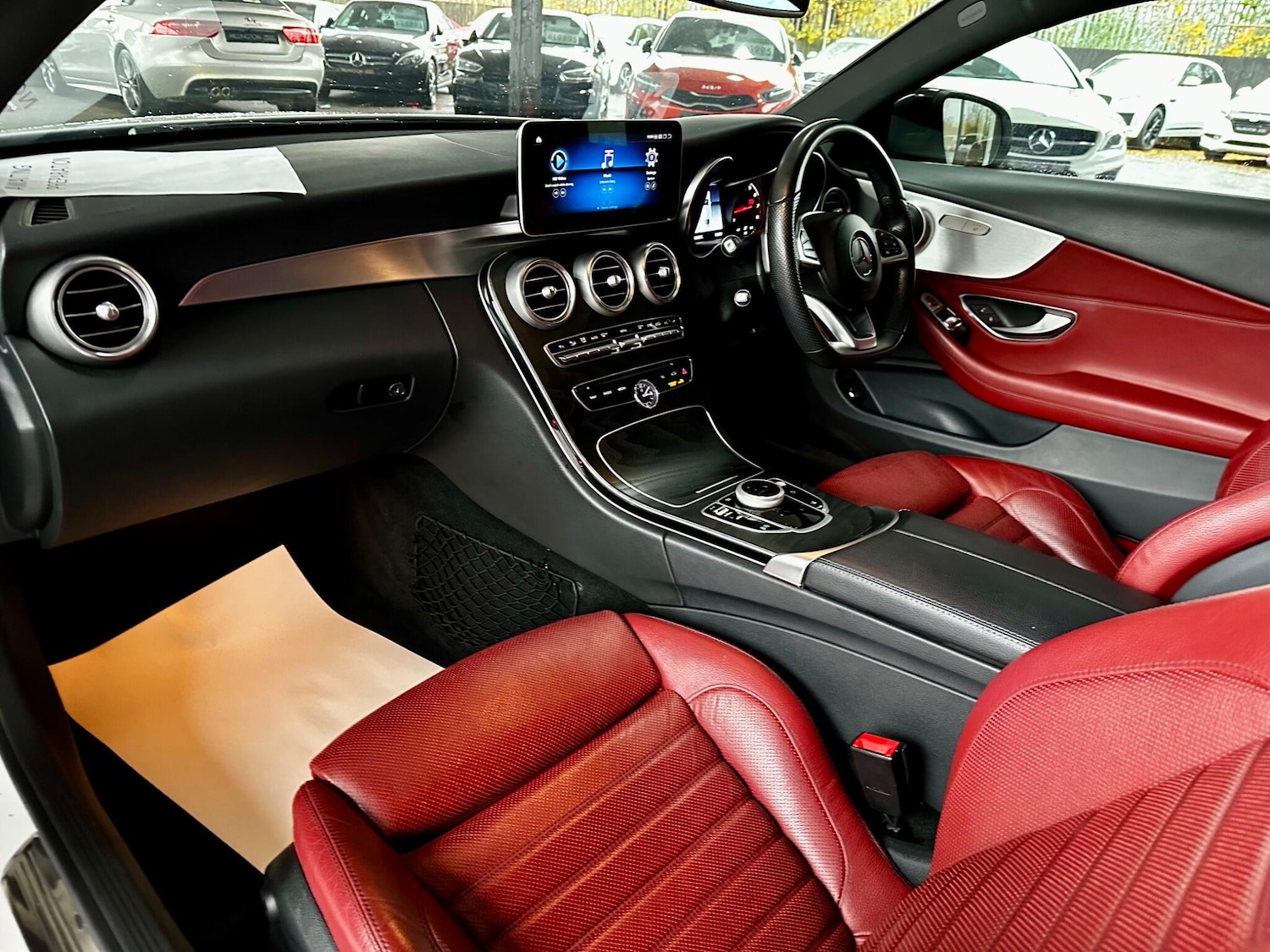 Used Mercedes-Benz C Class 2017 for sale - 76422681: Photo 11