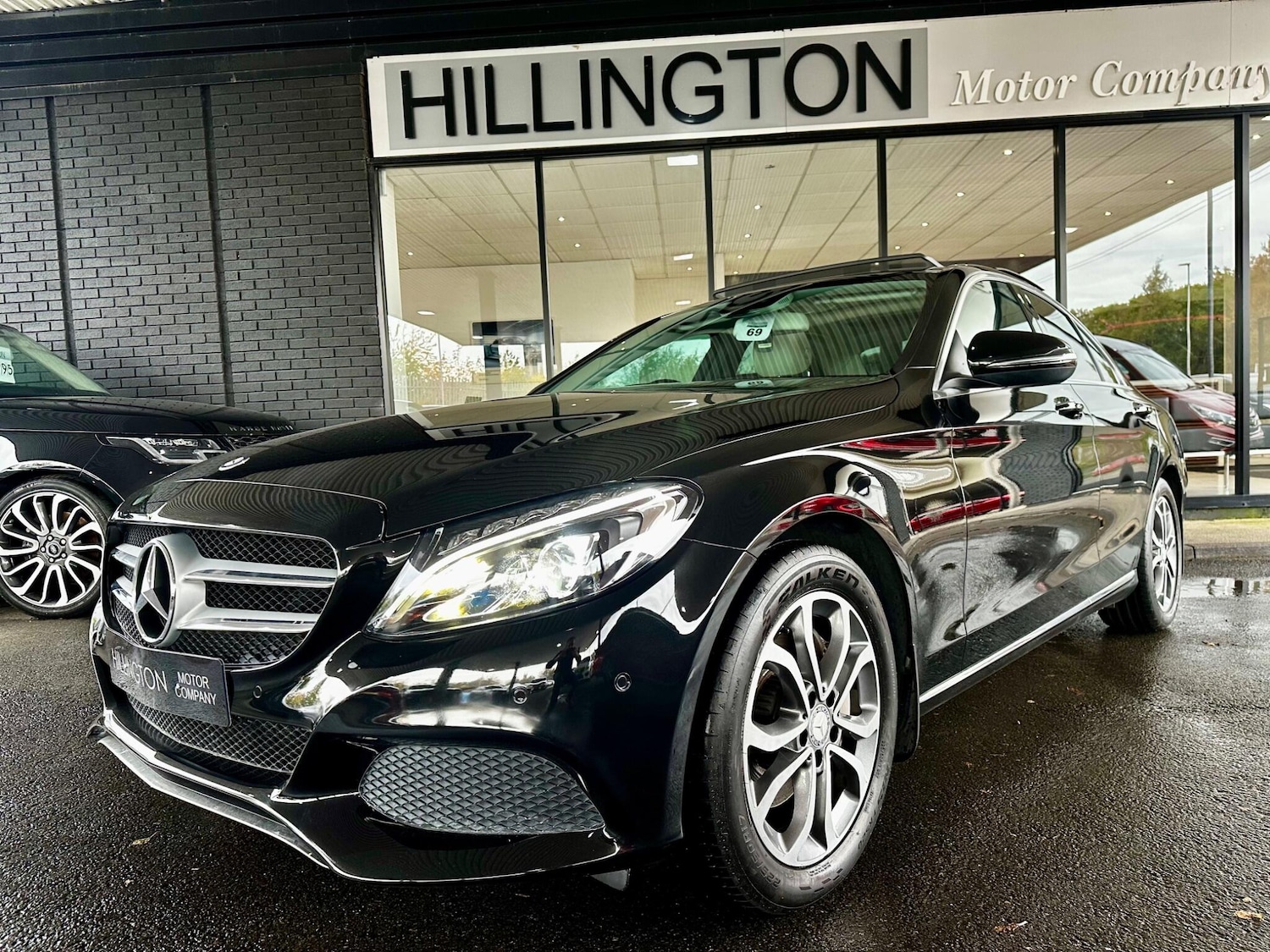 Used Mercedes-Benz C Class 2015 for sale - 76988958: Photo 4