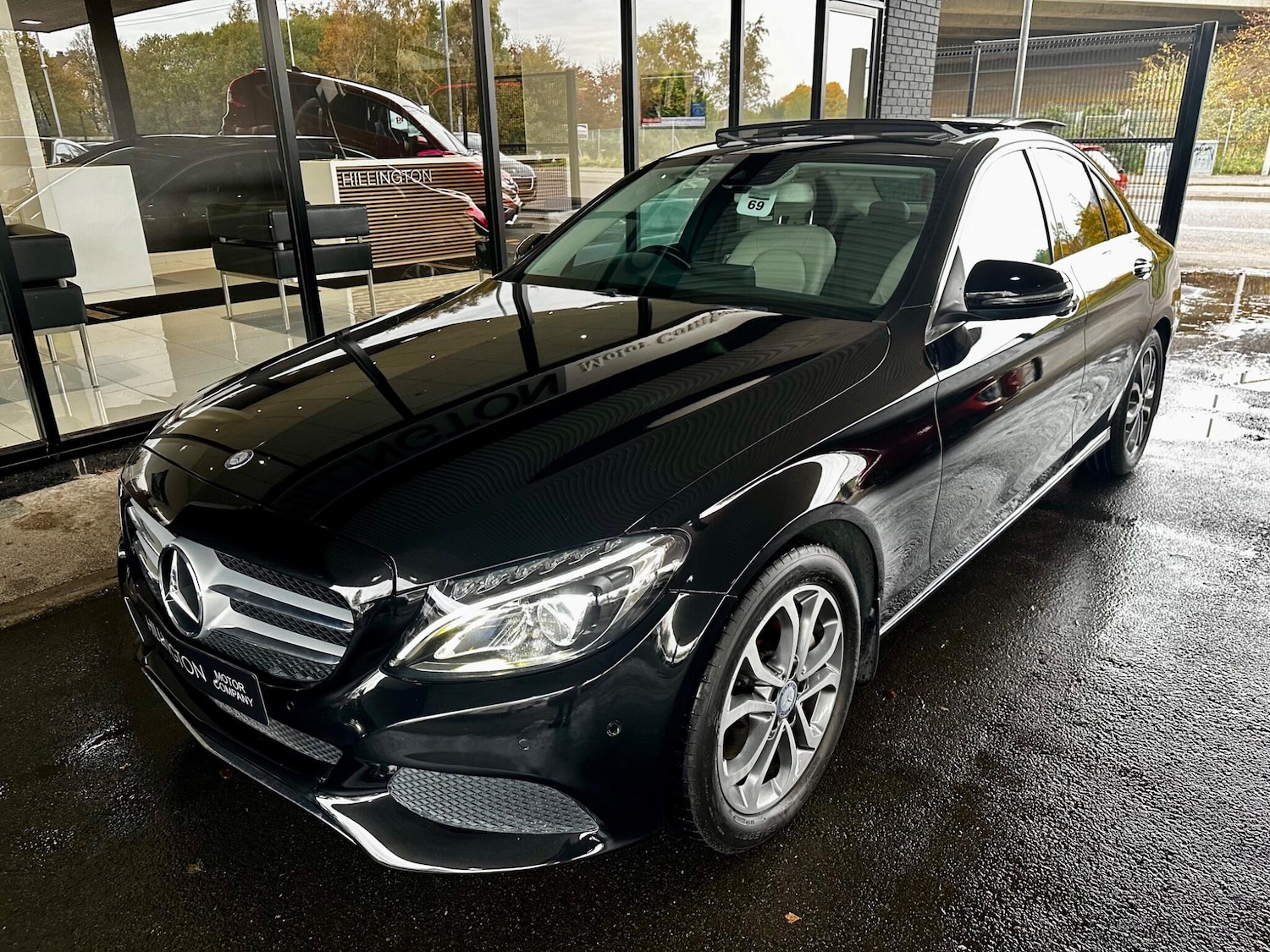 Used Mercedes-Benz C Class 2015 for sale - 76988958: Photo 9