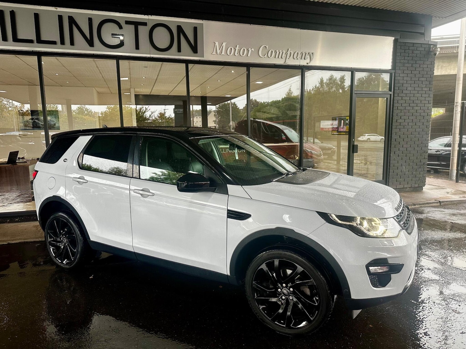 Used Land Rover Discovery Sport for sale - 77549769: Photo 3
