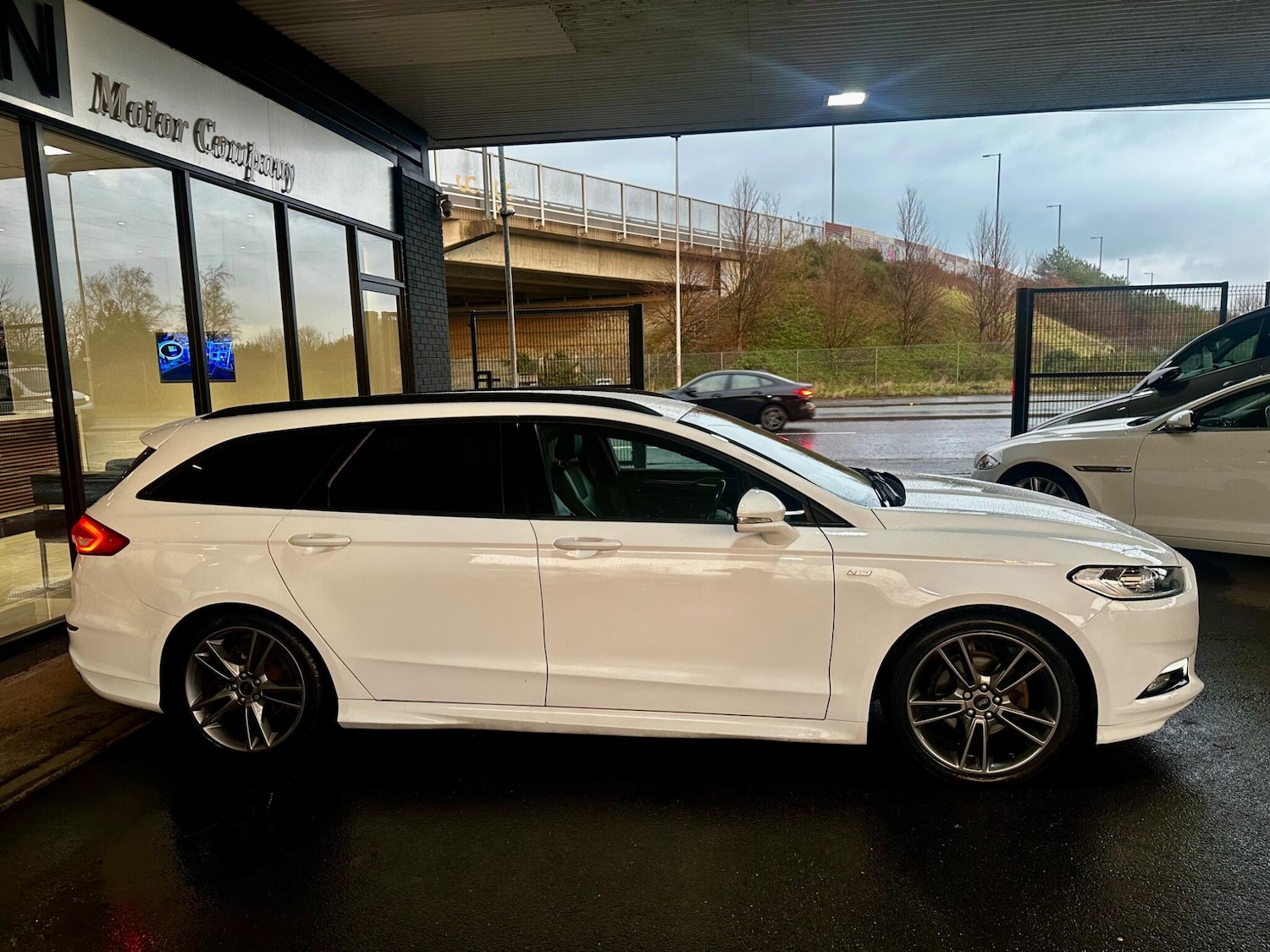 Used Ford Mondeo 2018 for sale - 77190537: Photo 12