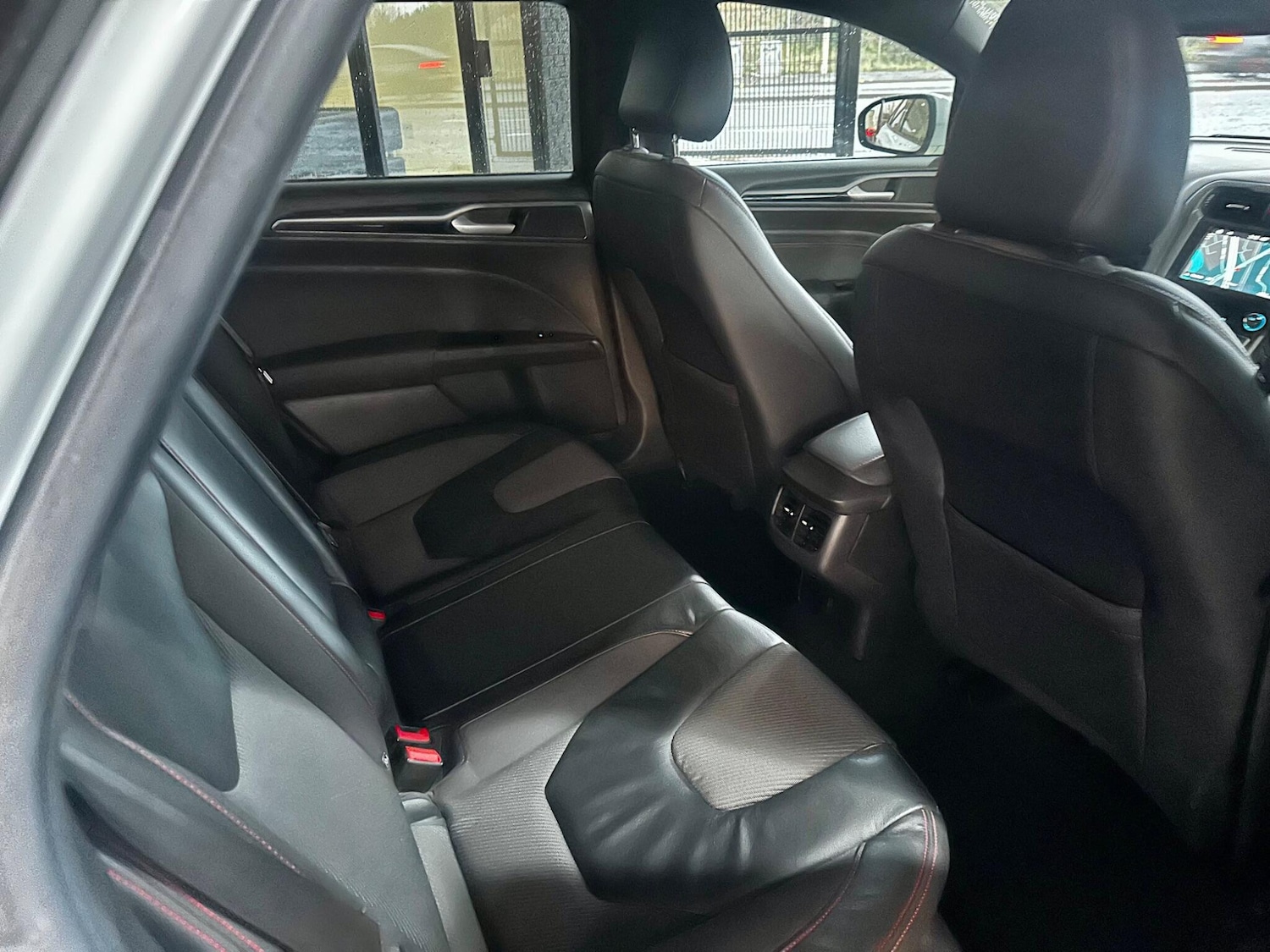 Used Ford Mondeo 2018 for sale - 77190537: Photo 18