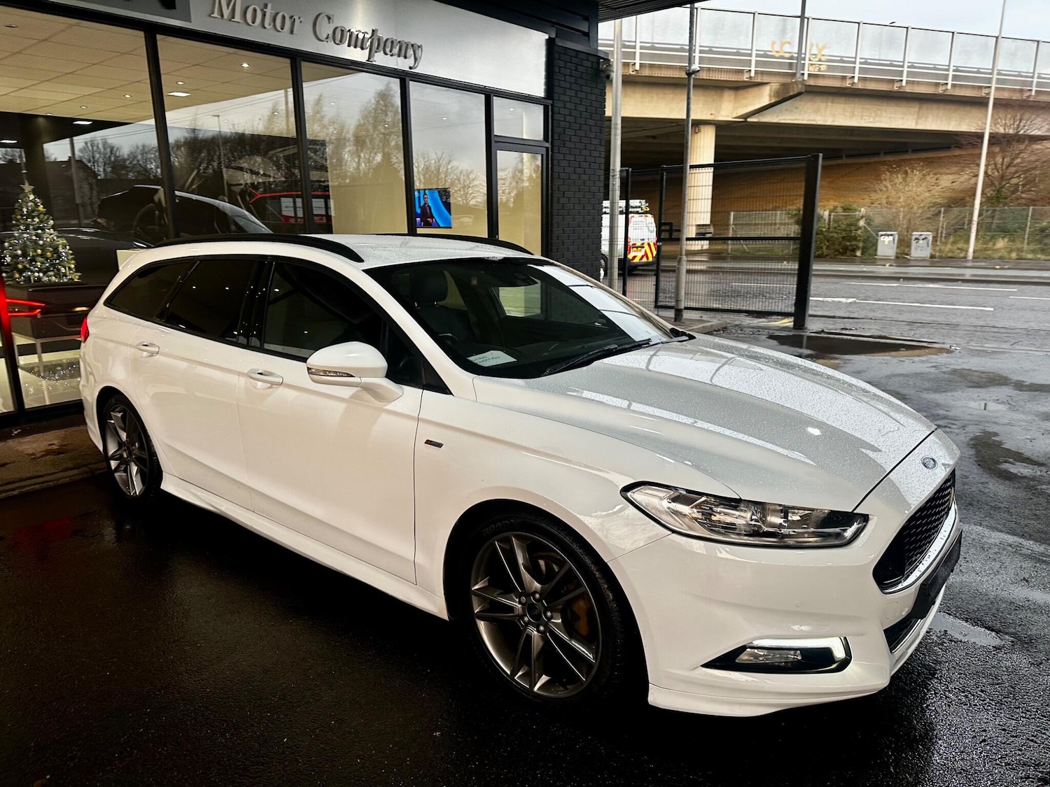 Used Ford Mondeo 2018 for sale - 77190537: Photo 8