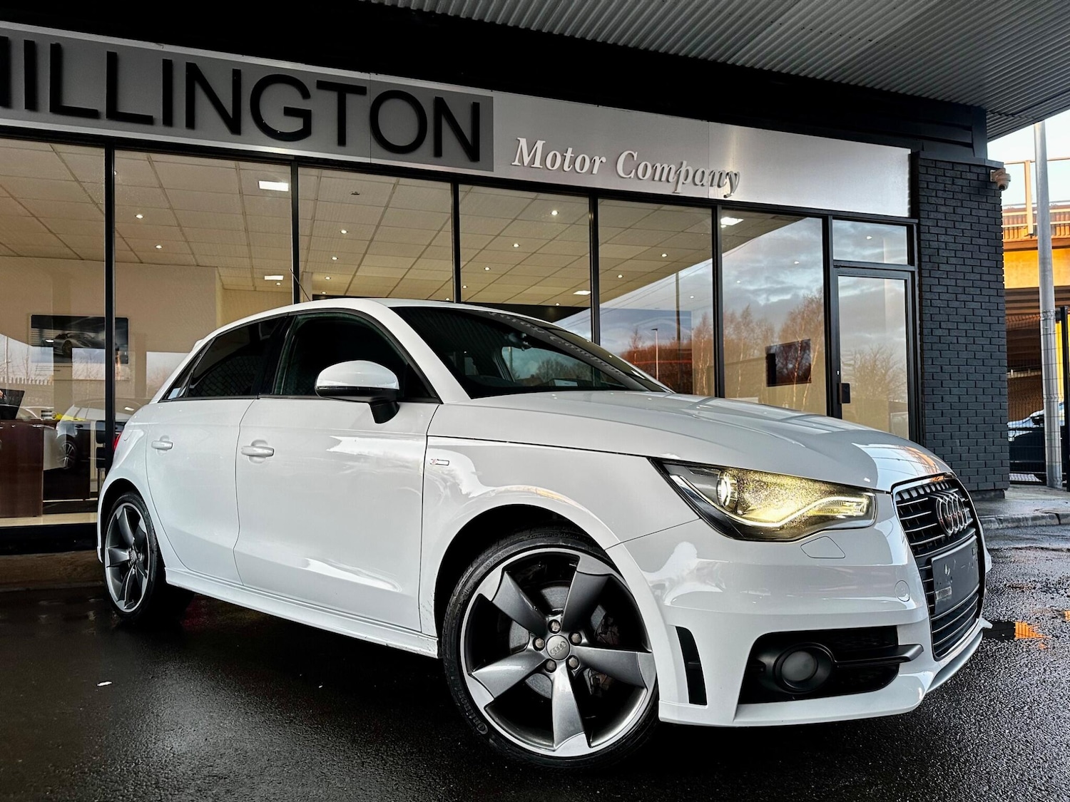 Used Audi A1 2014 for sale - 77549467: Photo 2