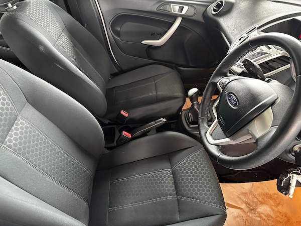 Used Ford Fiesta 2012 for sale - 74957684: Photo 21
