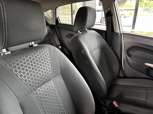 Used Ford Fiesta 2012 for sale - 74957684: Photo 24