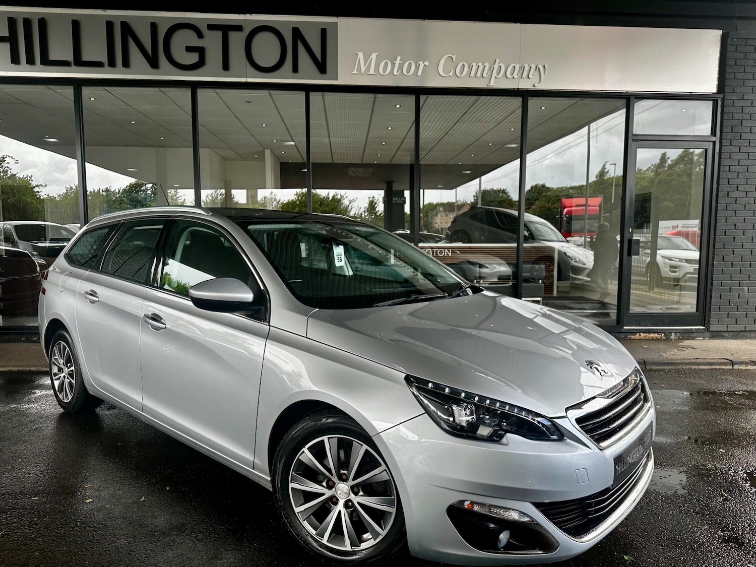 Used Peugeot 308 2016 for sale - 76988420: Photo 3