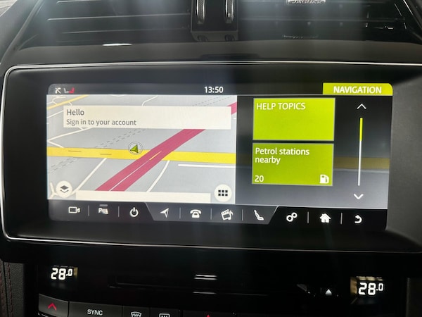 Used Jaguar F-Pace 2020 for sale - 75115259: Photo 39