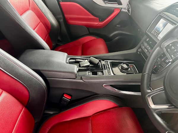 Used Jaguar F-Pace 2020 for sale - 75115259: Photo 49