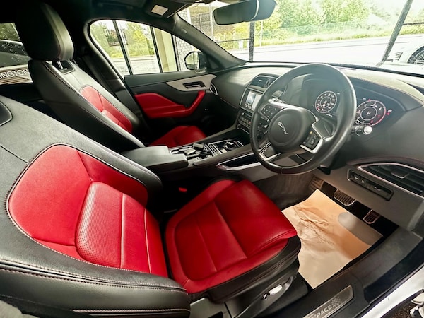 Used Jaguar F-Pace 2020 for sale - 75115259: Photo 51
