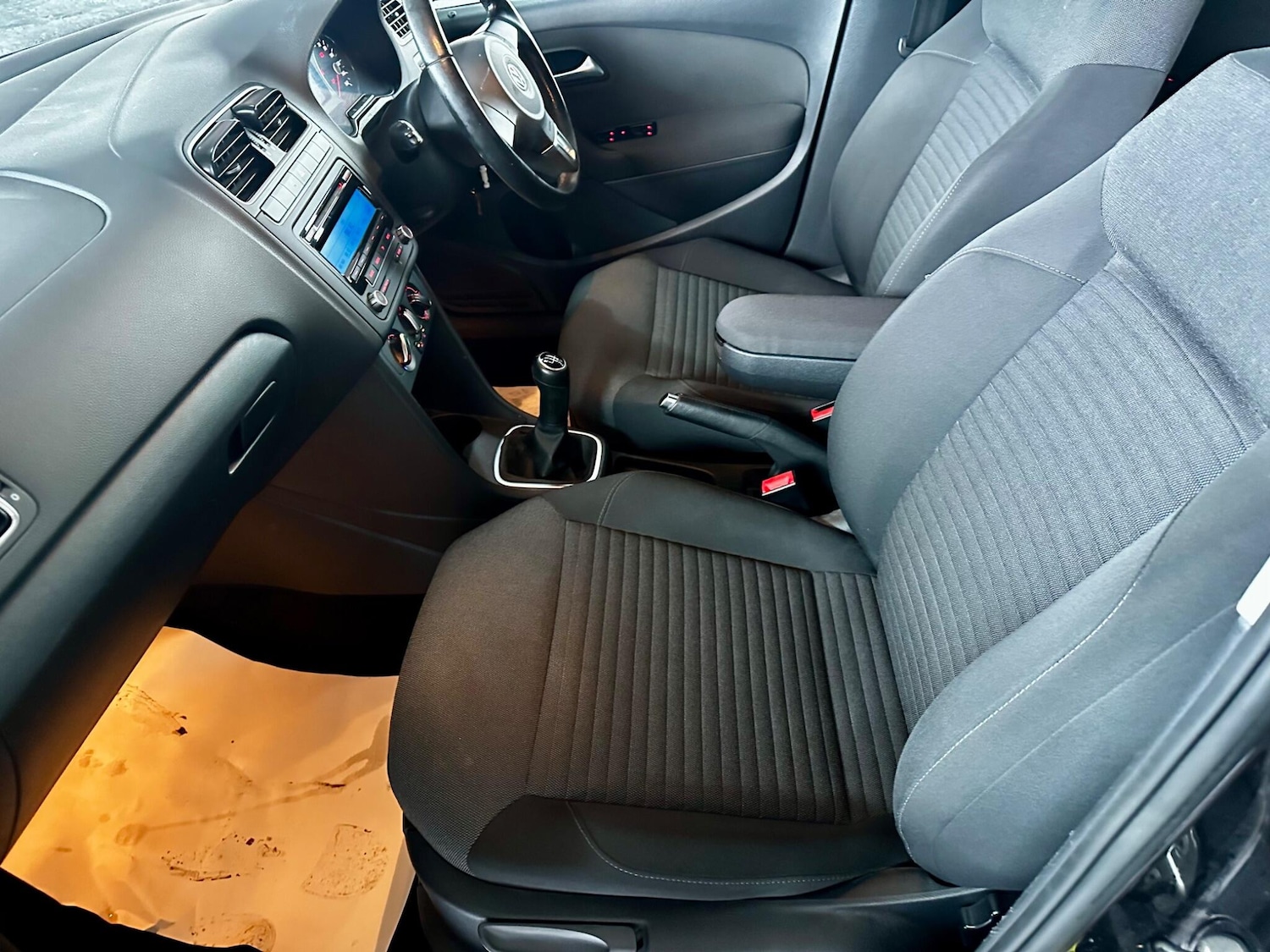 Used Volkswagen Polo 2012 for sale - 76432581: Photo 22