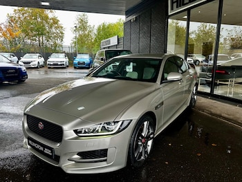 Used Jaguar XE 2017 for sale - 76360089: Photo