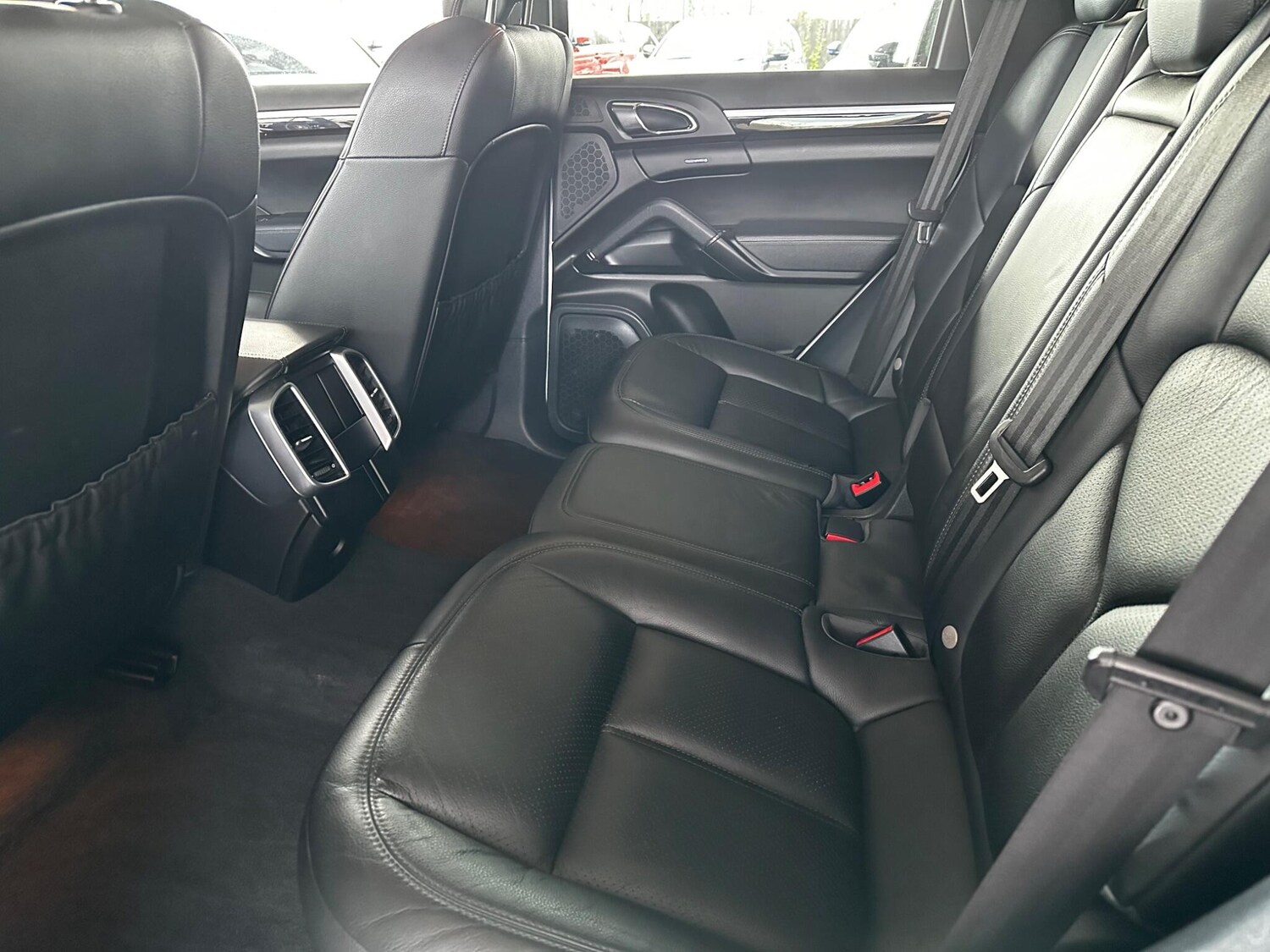 Used Porsche Cayenne 2016 for sale - 78157731: Photo 15