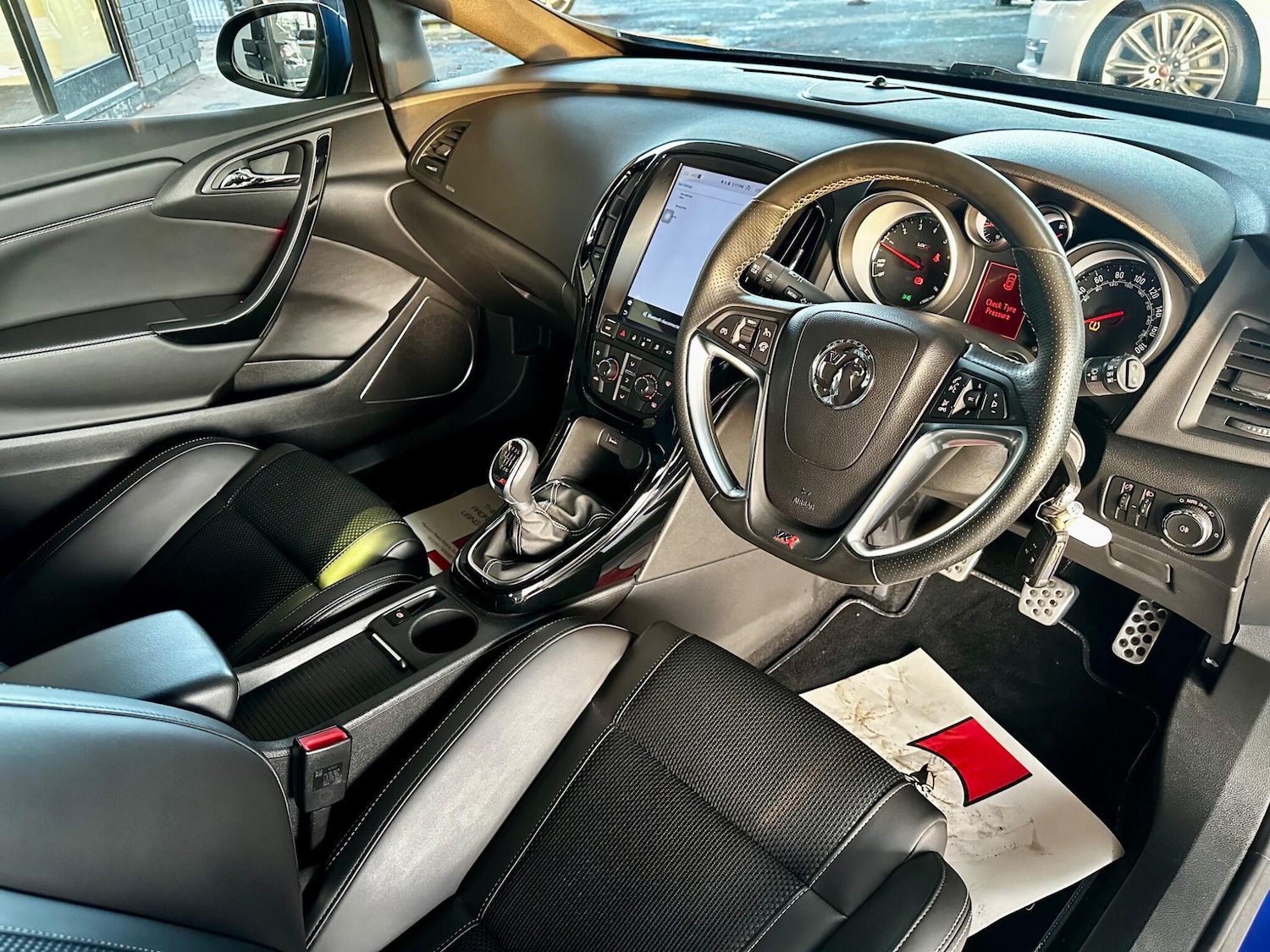 Used Vauxhall Astra GTC 2017 for sale - 76994069: Photo 46