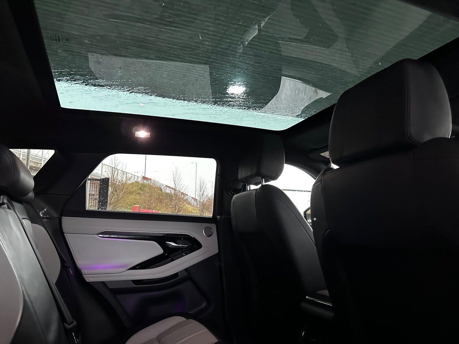 Used Land Rover Range Rover Evoque 2019 for sale - 77074535: Photo 11