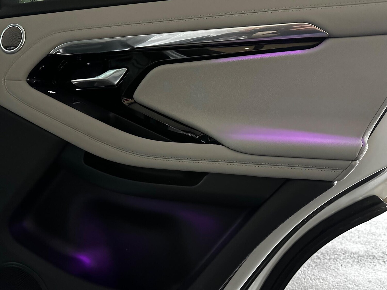 Used Land Rover Range Rover Evoque 2019 for sale - 77074535: Photo 16