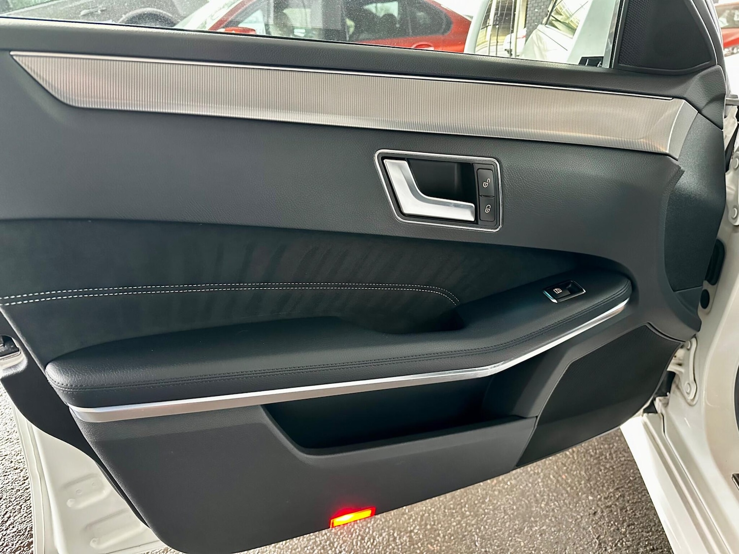 Used Mercedes-Benz E Class 2013 for sale - 77377202: Photo 28