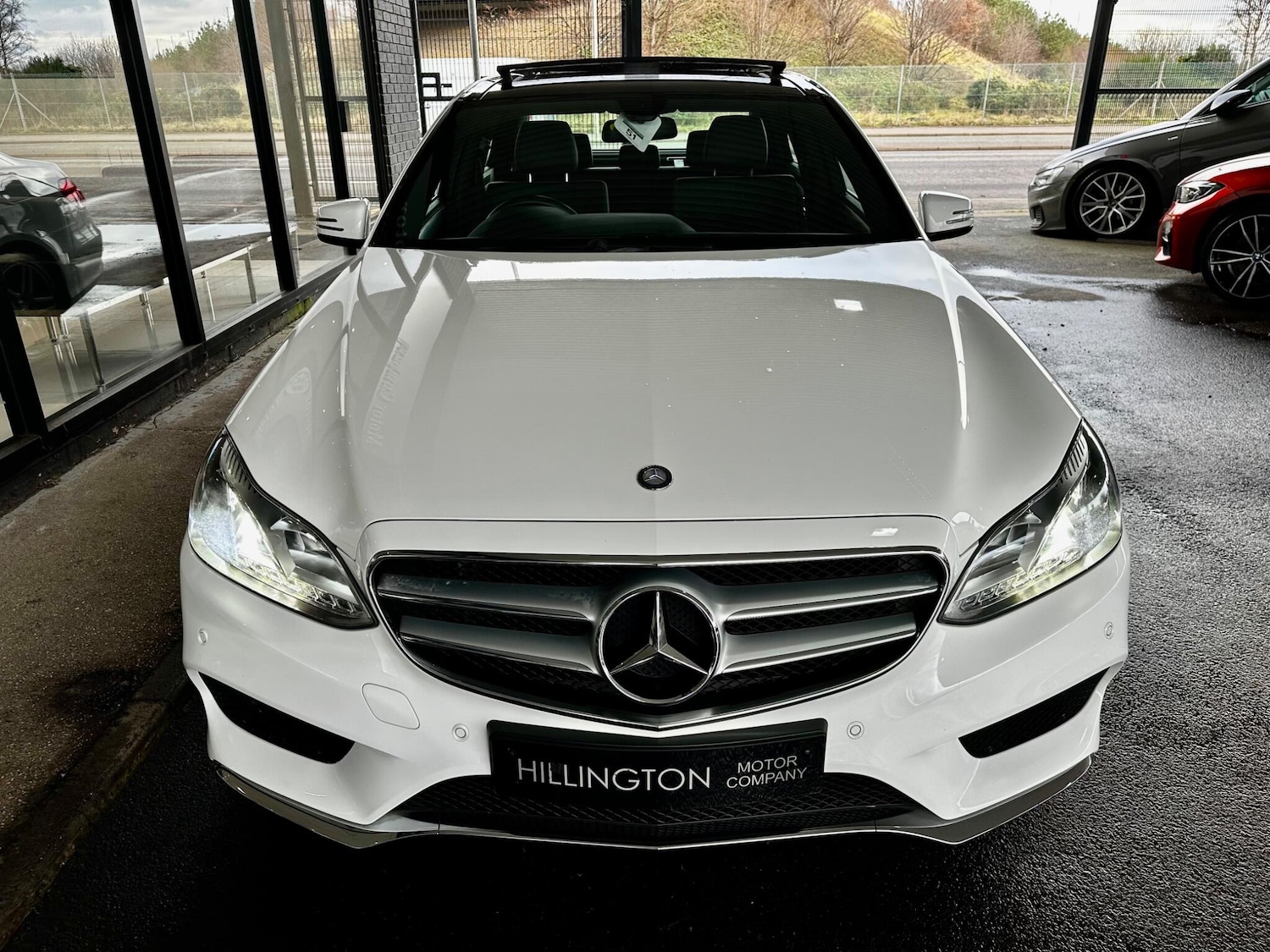 Used Mercedes-Benz E Class 2013 for sale - 77377202: Photo 3