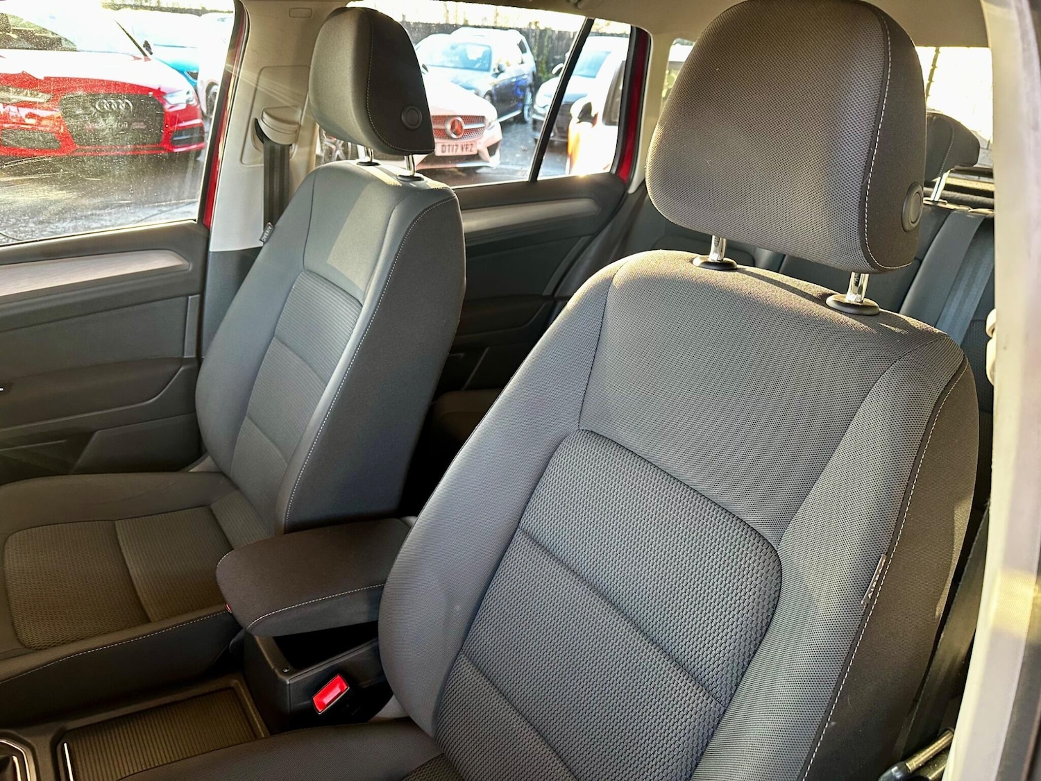 Used Volkswagen Golf SV for sale - 76700937: Photo 37