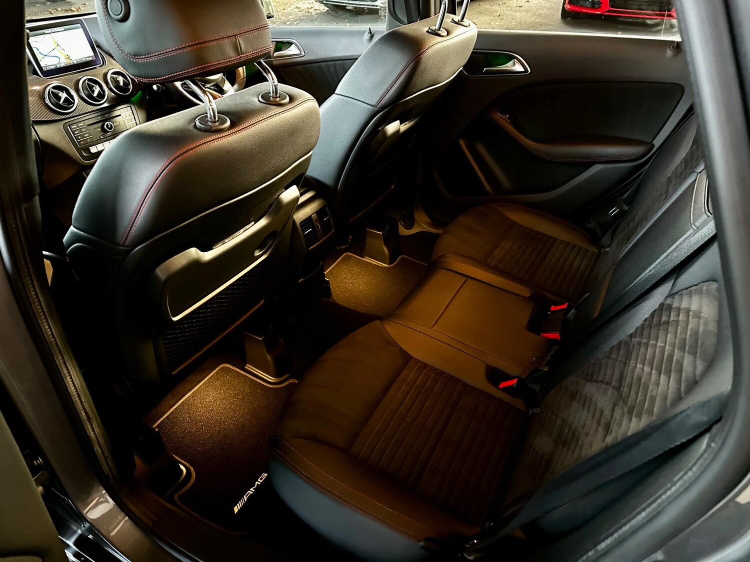 Used Mercedes-Benz B Class 2016 for sale - 76522288: Photo 26