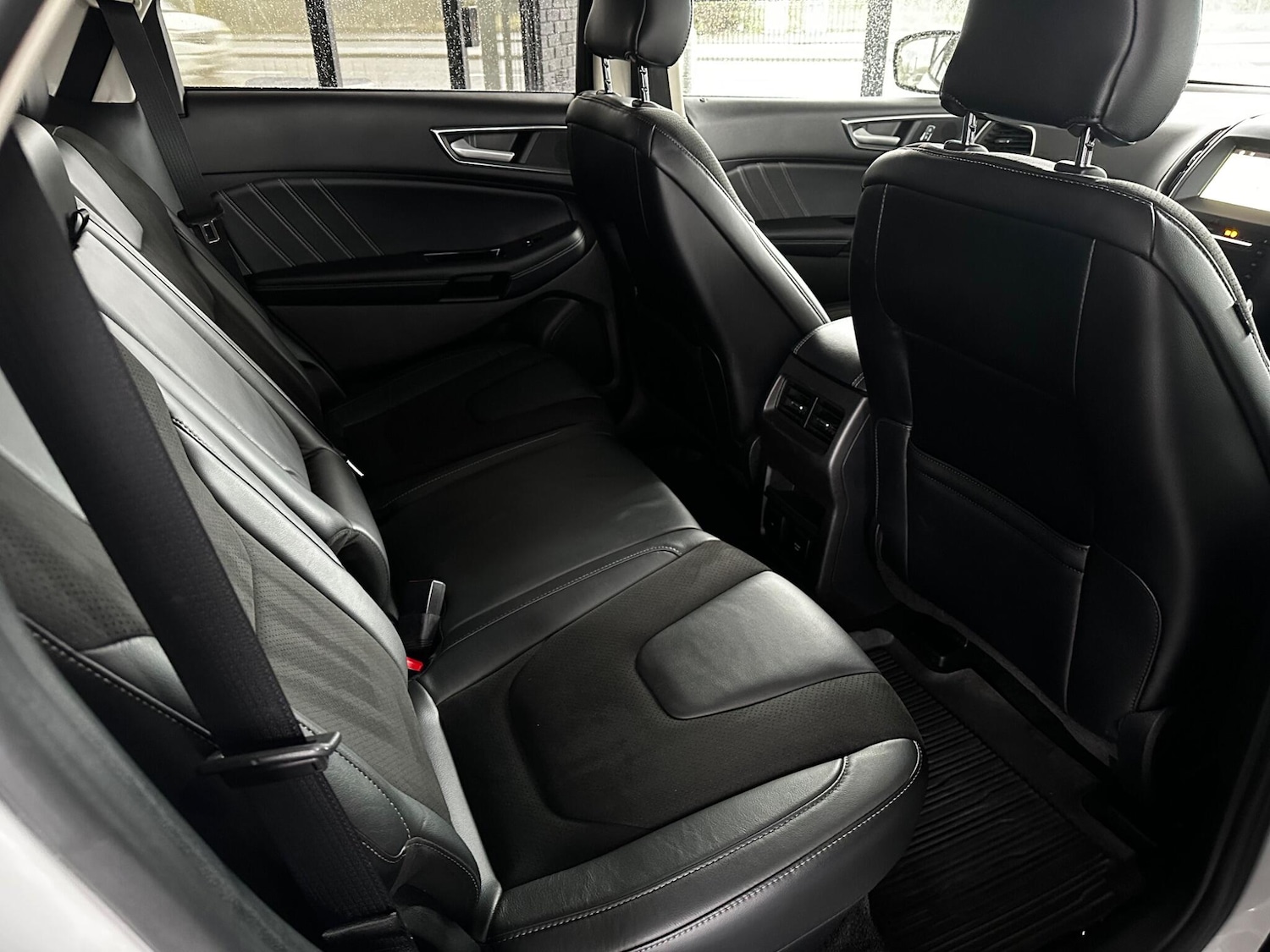 Used Ford Edge 2018 for sale - 77376733: Photo 36