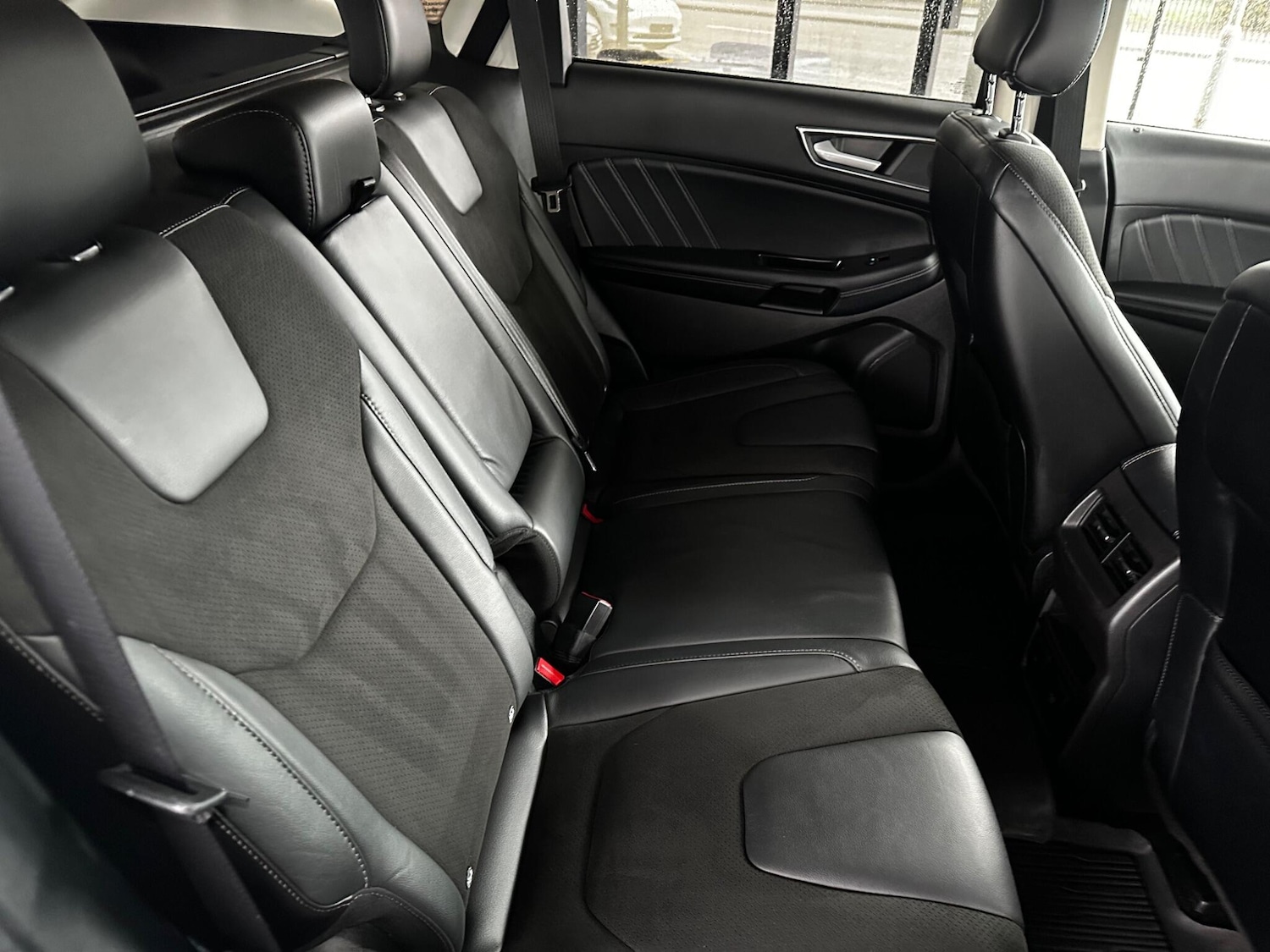 Used Ford Edge 2018 for sale - 77376733: Photo 40