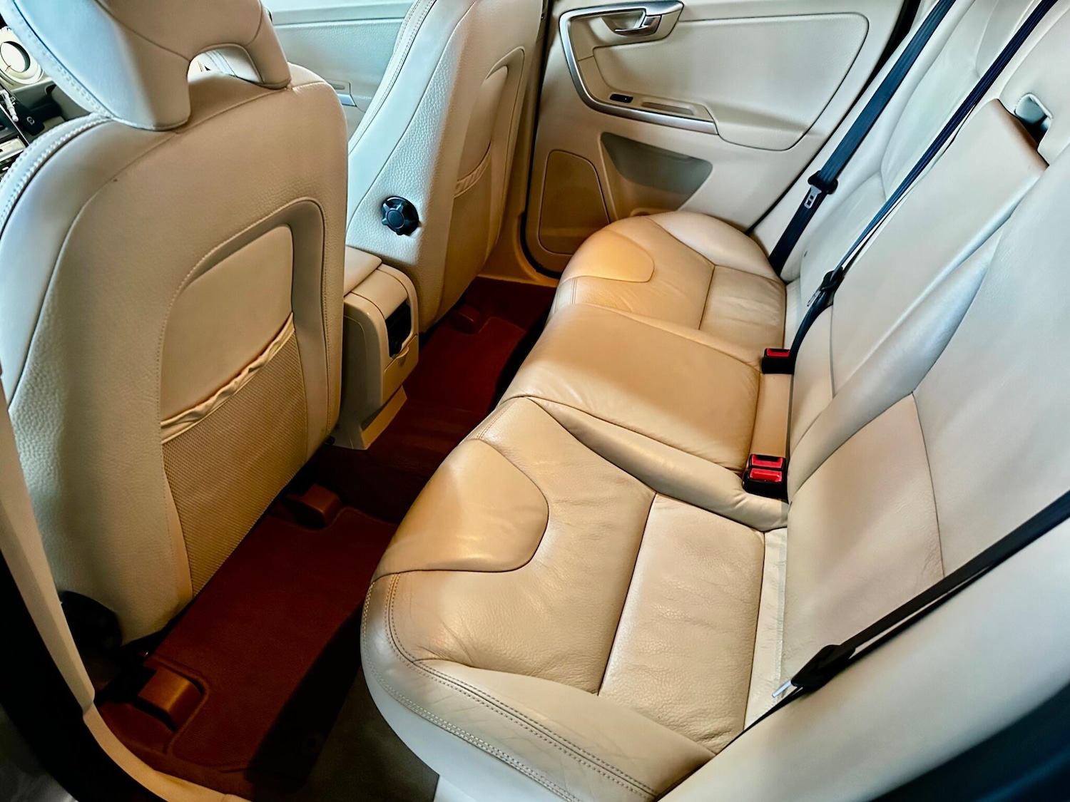 Used Volvo XC60 2010 for sale - 76246950: Photo 19