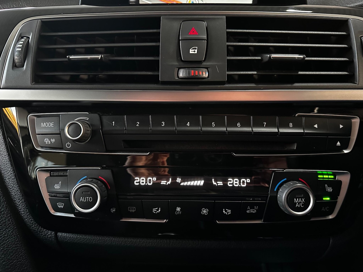 Used BMW 3 Series 2016 for sale - 76632809: Photo 35