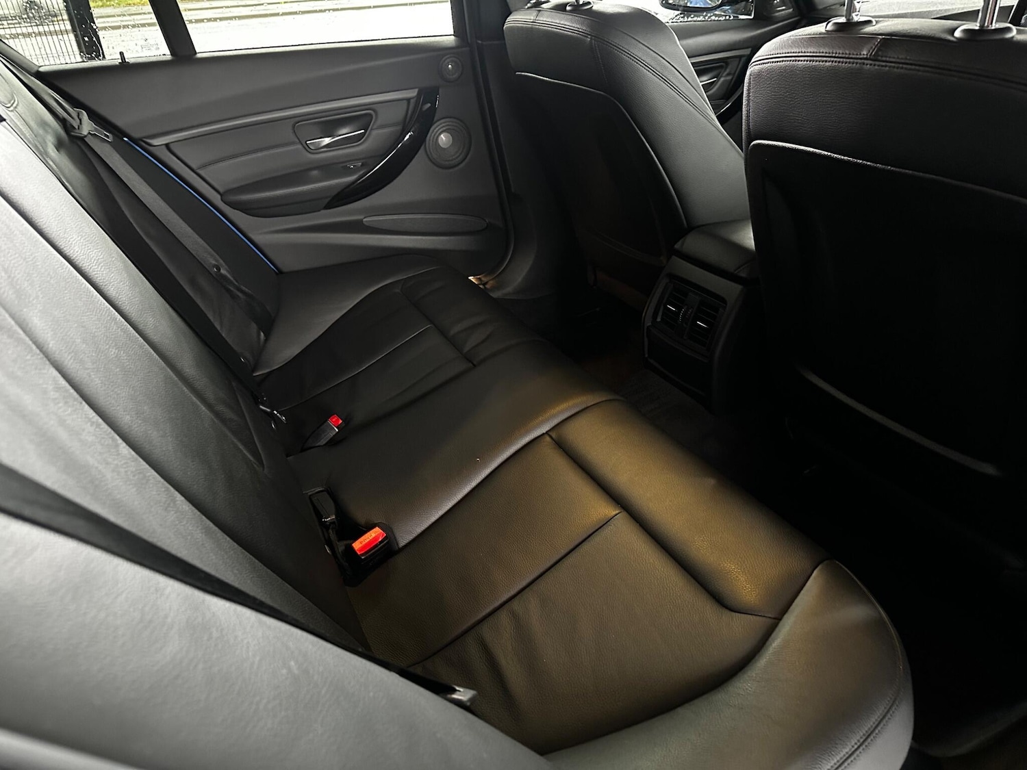 Used BMW 3 Series for sale - 76727756: Photo 34