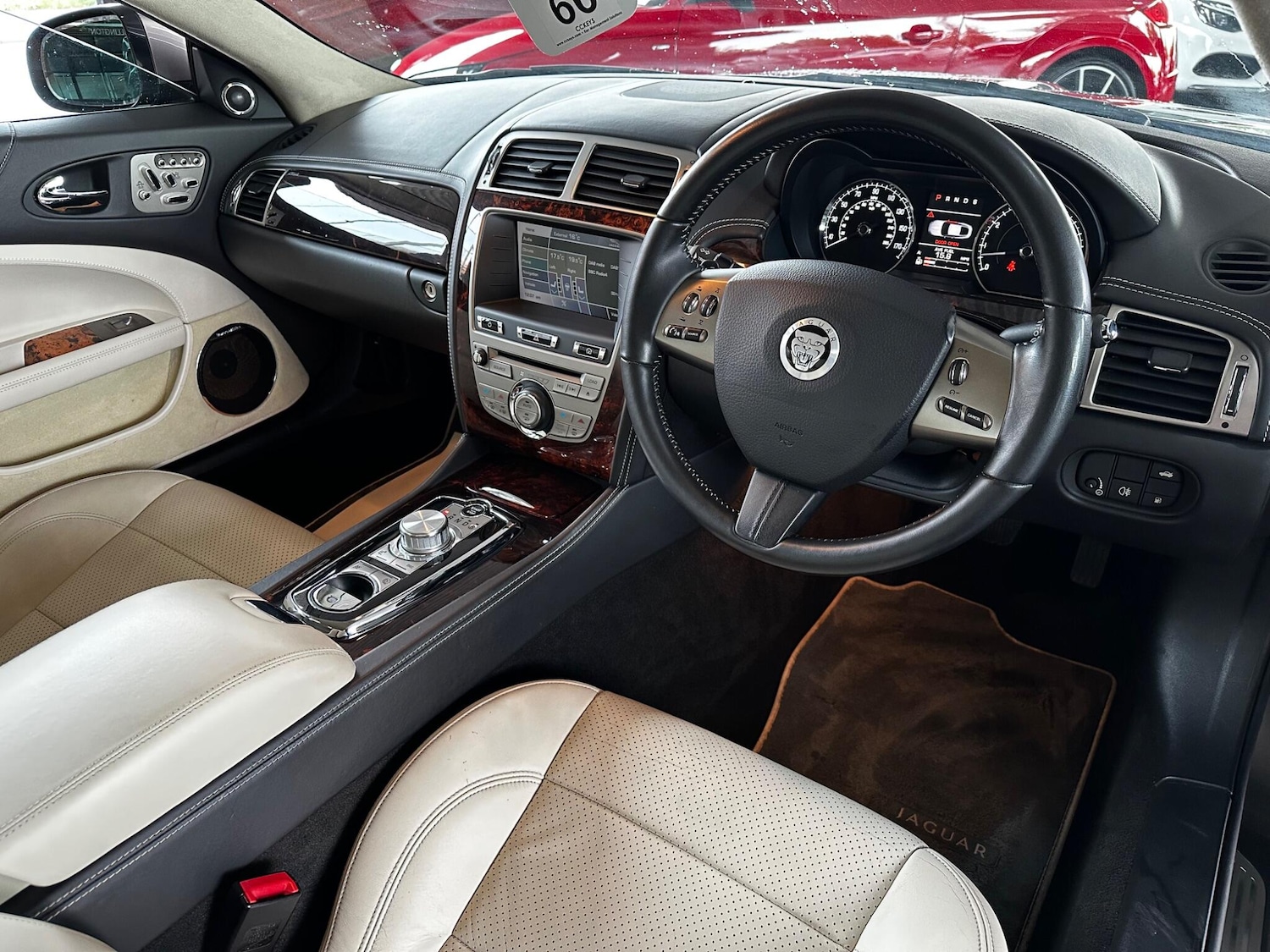 Used Jaguar XK 2011 for sale - 76167460: Photo 17
