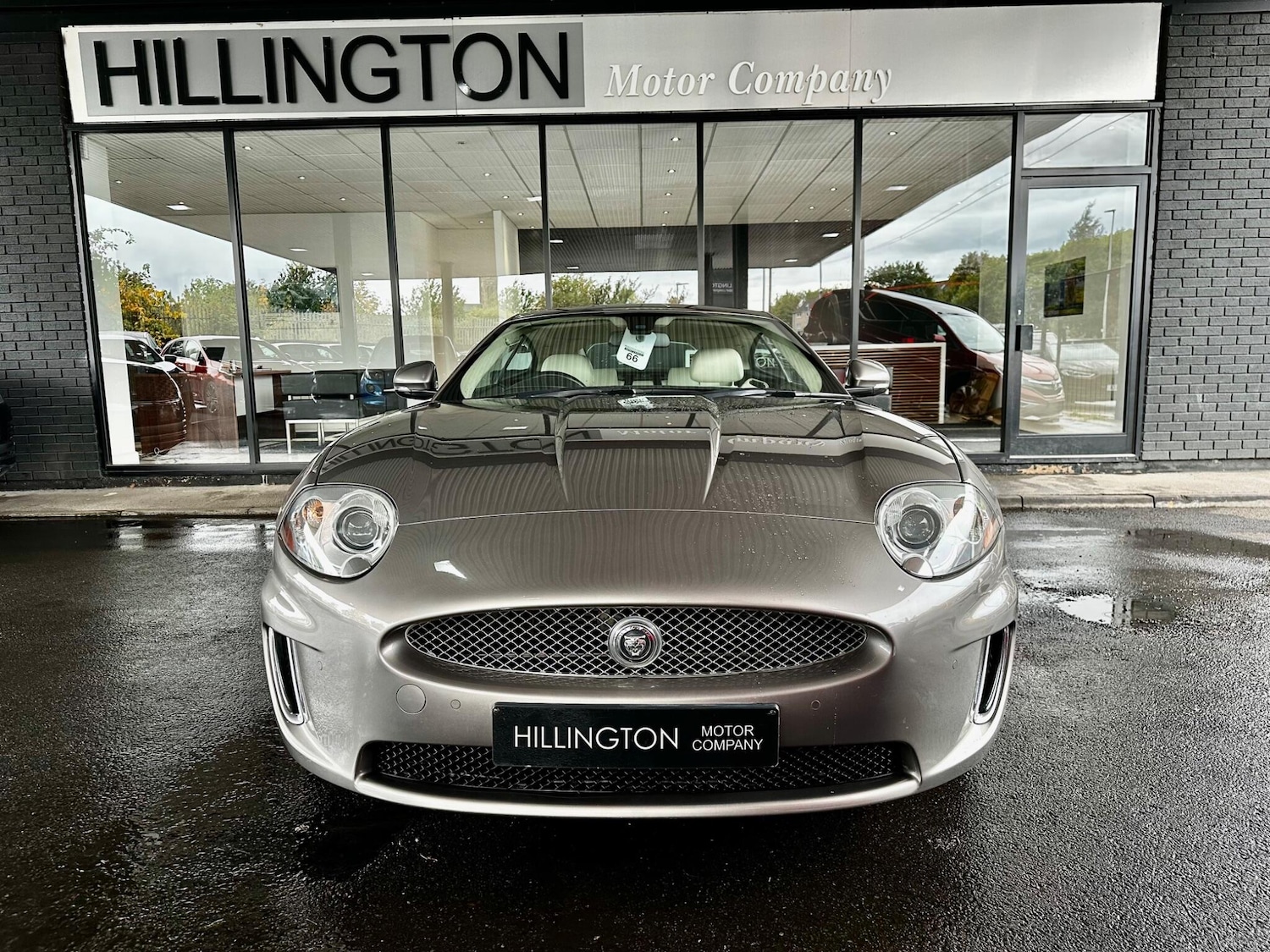 Used Jaguar XK 2011 for sale - 76167460: Photo 3