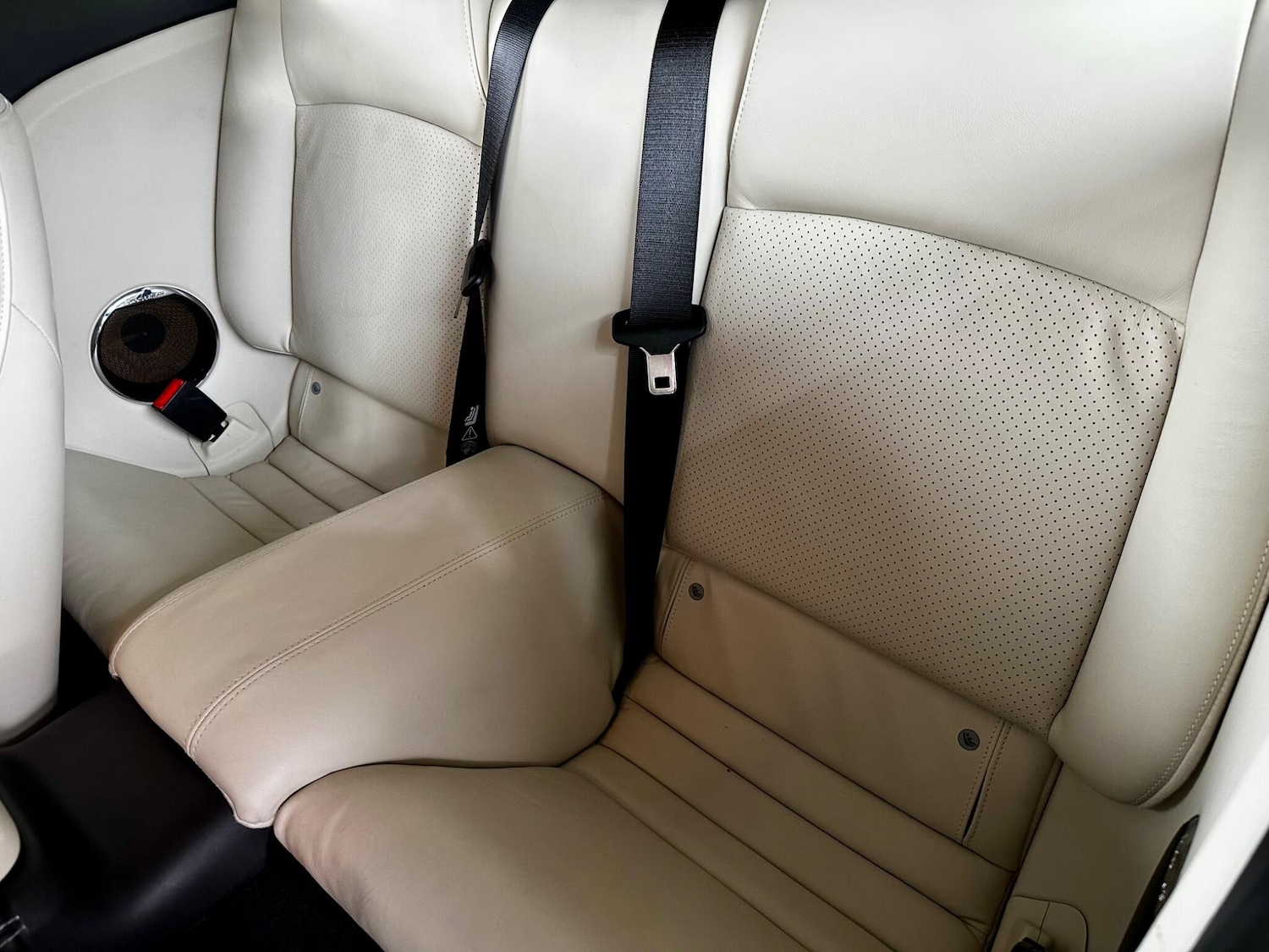 Used Jaguar XK 2011 for sale - 76167460: Photo 32
