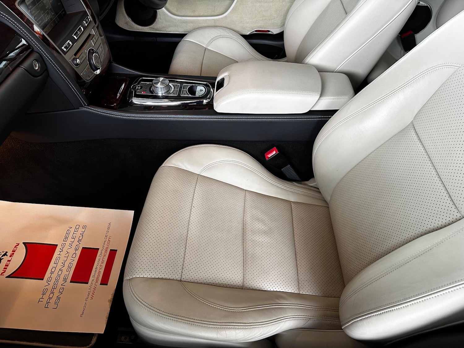 Used Jaguar XK 2011 for sale - 76167460: Photo 34