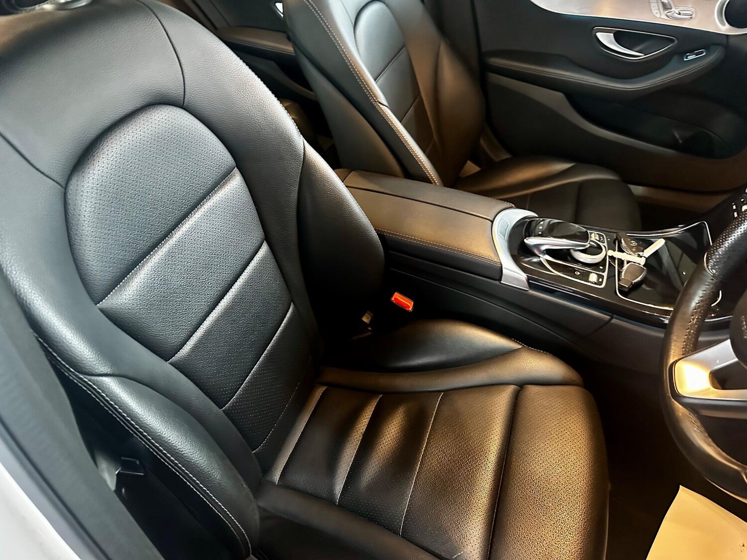 Used Mercedes-Benz C Class 2016 for sale - 76371602: Photo 25