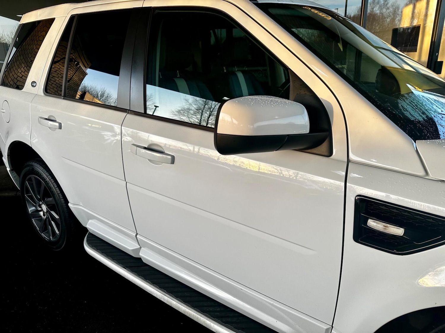 Used Land Rover Freelander 2 2011 for sale - 76913629: Photo 18